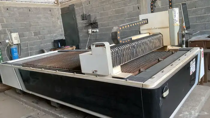 مكاين مقص صاج وثناية صاج ومكابس للبيع شبه جديد صنع 2022 0