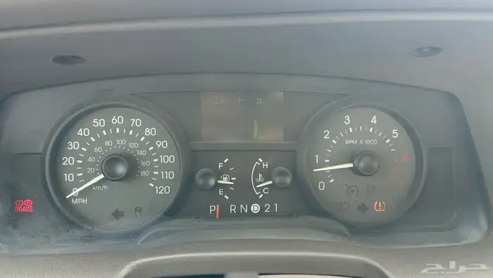 فورد جراند ماركيز 2009 13