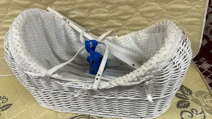 سرير اطفال 0