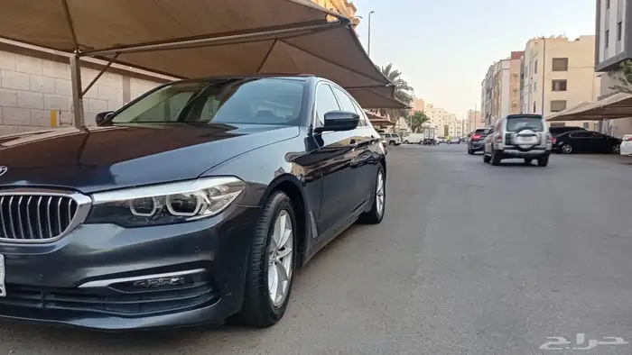 بي ام 520 2018 0