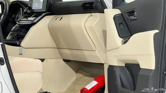 تويوتا لاندكروزر GX.R.2025هدد تنفس طبيعي خليجي بنزين 8