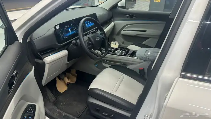 فورد تيرتوري فل كامل 2025 اصفار 4