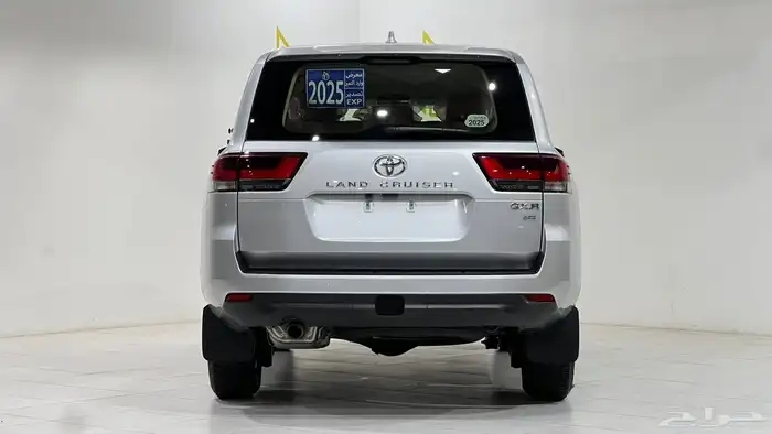 تويوتا لاندكروزر GX.R.2025هدد تنفس طبيعي خليجي بنزين 4
