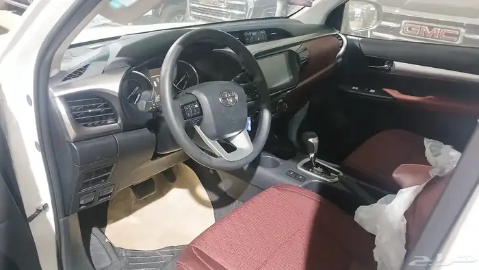 هايلكس غمارتين دبل بنزين 2025 جديده 4