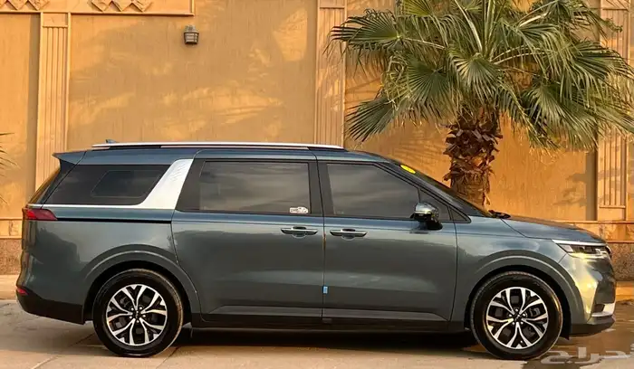 كيا كرنفال فل كامل موديل 2022 5