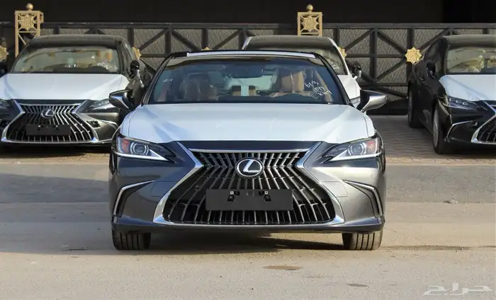 لكزس - ES250 لاكجيري - 2025 - نص فل - خليجي 2