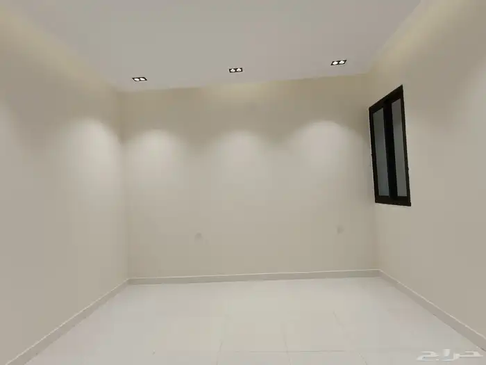 للبيع شقق ارضيه بحوش ومدخل سياره وشقق عليويه 520 7