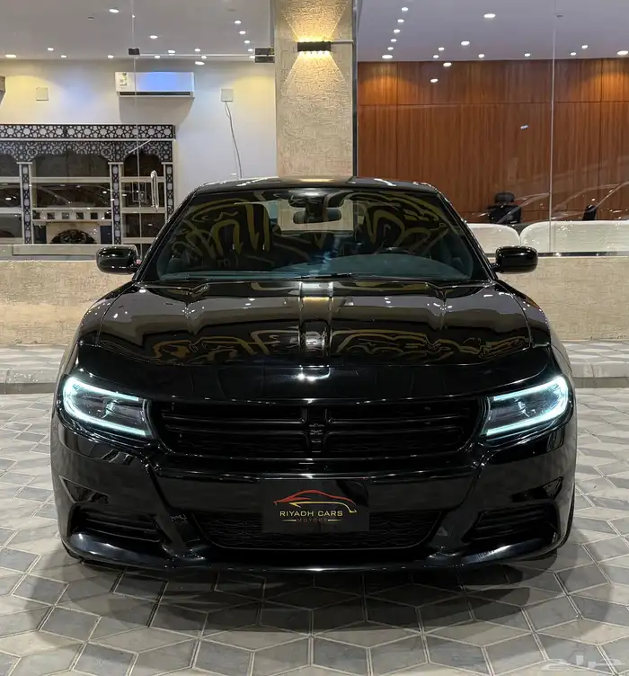 دودج تشارجر 2019 SXT (بحالة ممتازة) 2