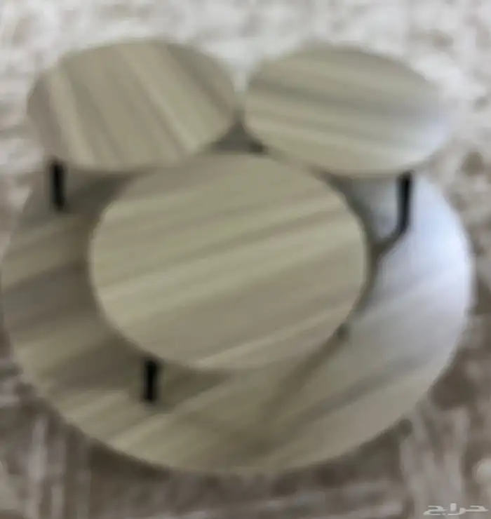 طاولة جديده للبيع. 0