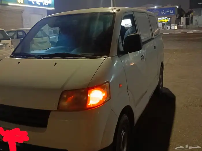 باص سوزكي بضاعه للبيع في الدمام 2