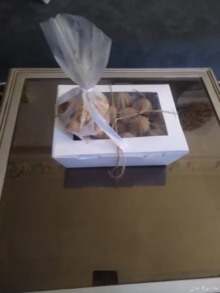 بوكس مع هديه 0