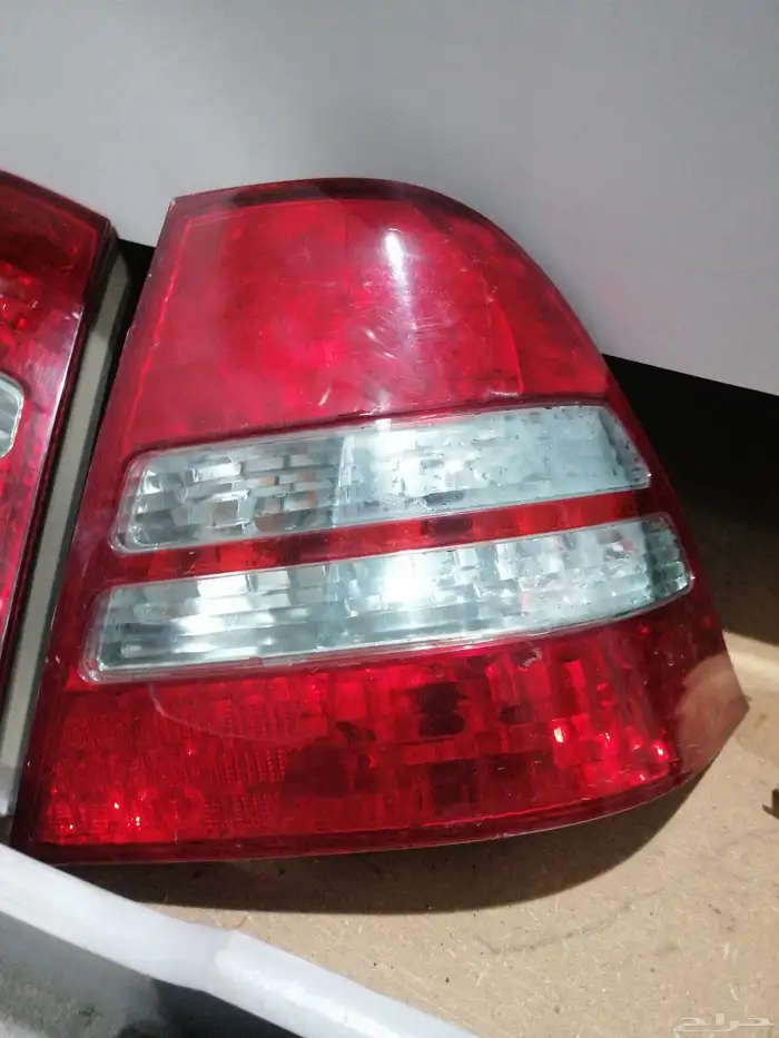 للبيع قطع غيار كورلا 4