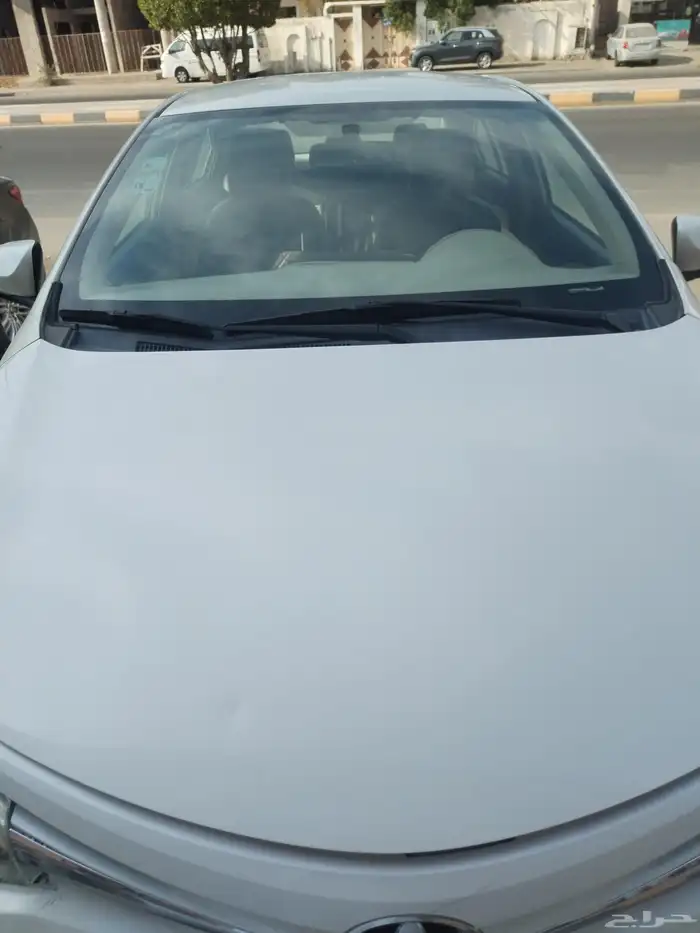 تويوتا يارس ابيض 2016 3