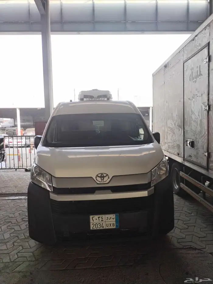 باص تويوتا هايس 2023 0