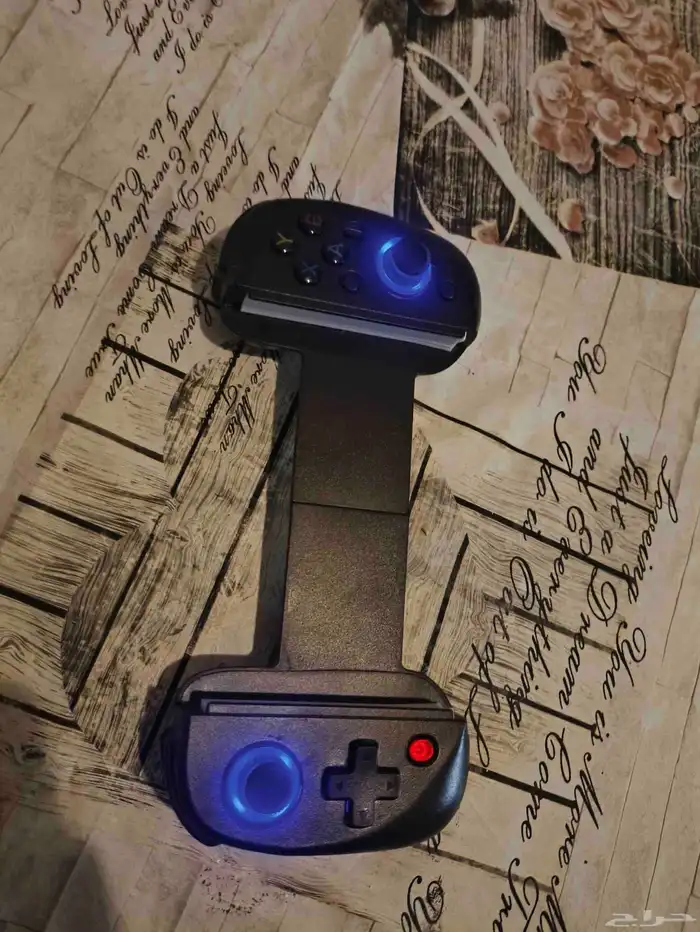 يد تحكم هواتف للألعاب 4