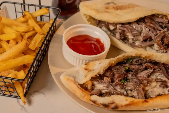 مصور حفلات و سوشيال ميديا 0