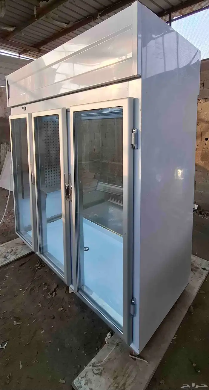 ثلاجة عرض لحوم ثلاث أبواب 4