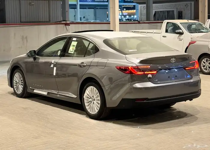 تويوتا كامري LE 2025 بنزين جديد اصفار بأقل سعر 8