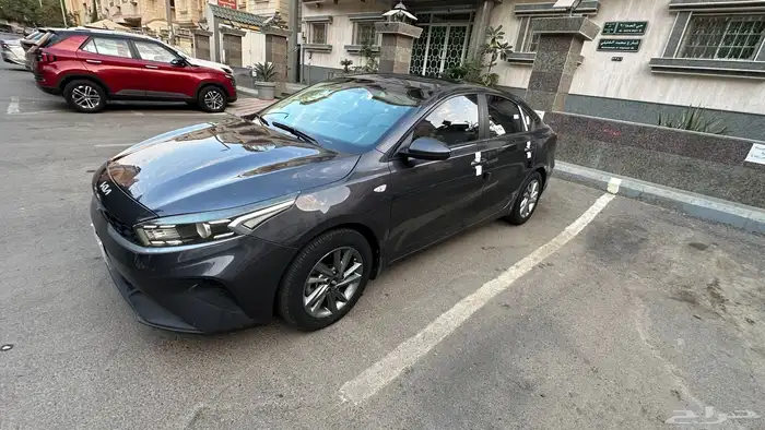 كيا سيراتو بحاله ممتازه عداد 85 2