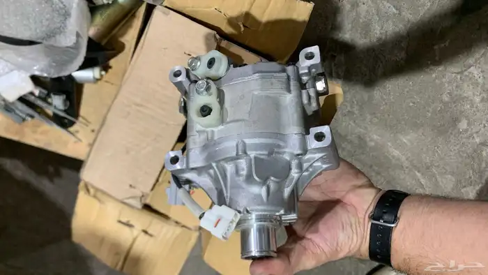 كمبروسر كورولا اصلي وكاله جديد من موديل 2001 الى 2007 2