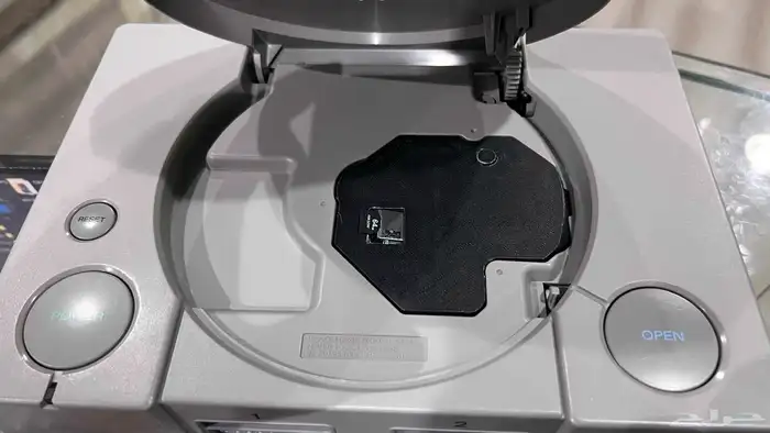بلايستيشن 1 يشغل الالعاب عن طريق SD card 2