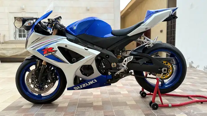 للبيع دباب 2