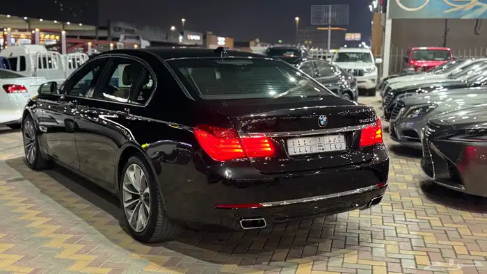 BMW 730Li 2015 1