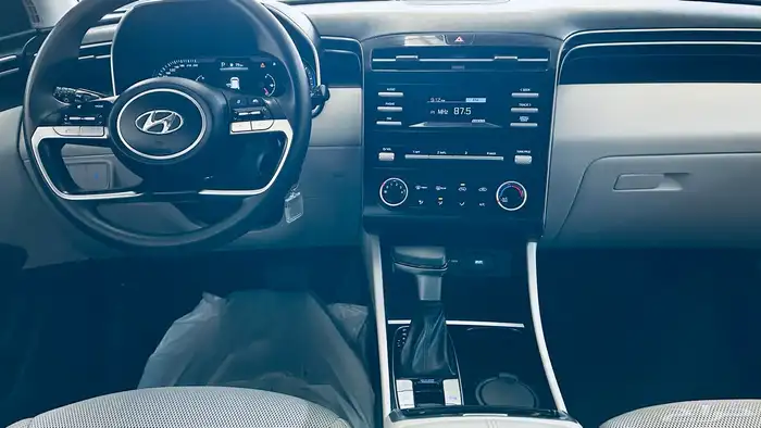 هونداي توسان 8