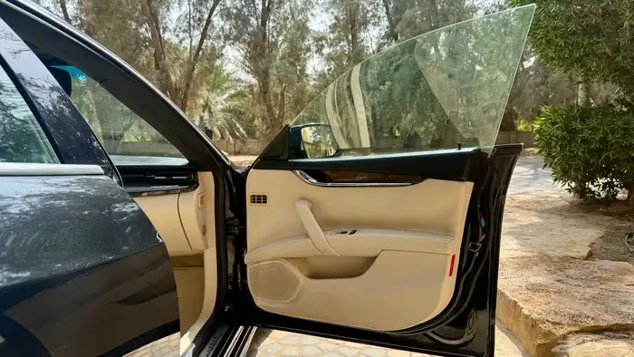 مازيراتي كواتربورتي 2014 في قمة النظافة ( ممشى قليل ) 43