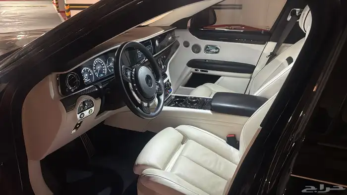 رولز رويس قوست بلاك باج 2023 4