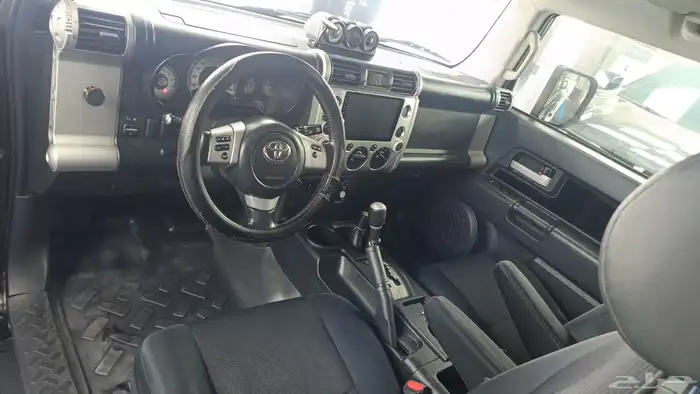 جيب FJ موديل 2015 12