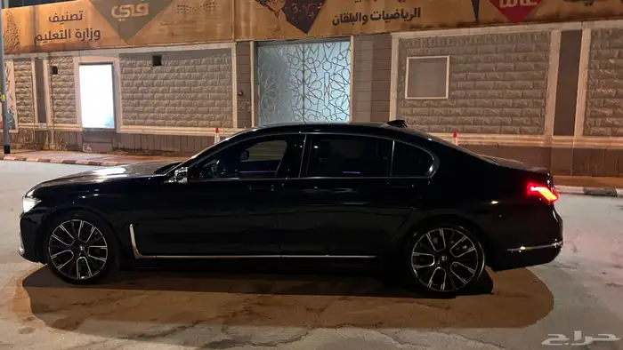 BMW 730Li 1