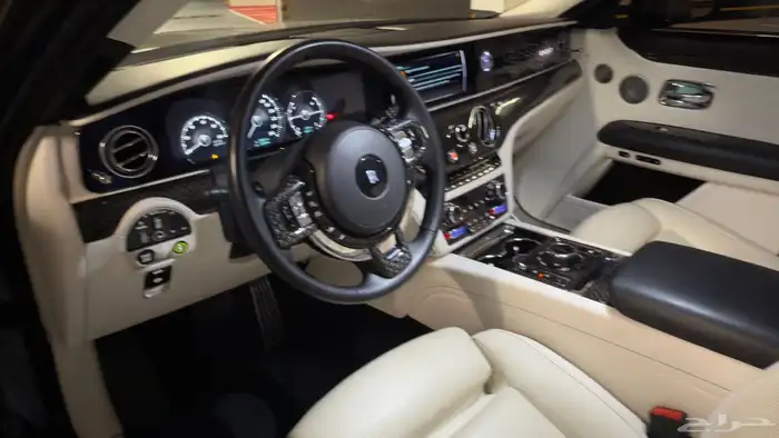 رولز رويس قوست بلاك باج 2023 12