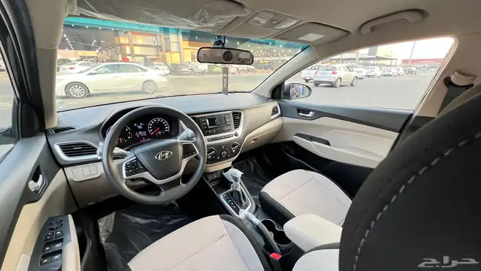 اكسنت 2023 استندر 1.6 بنزين 11