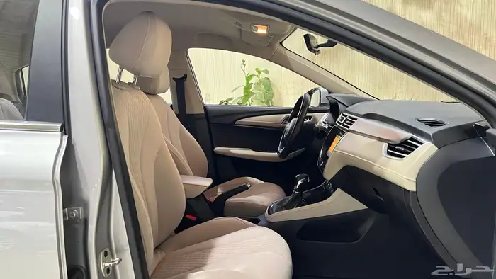 نصف الفل 2022 MG5 13