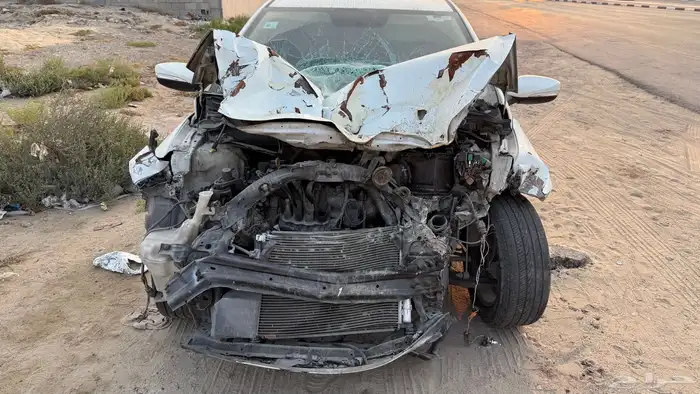 للبيع اكسنت 2013 مصدومه 1