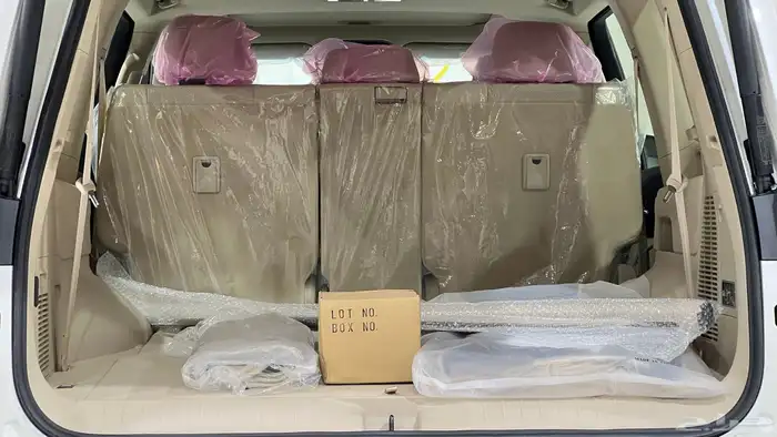 تويوتا لاندكروزر GX.R.2025.L5فل كامل تنفس طبيعي خليجي 13