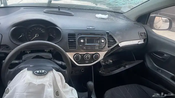 كيا بيكانتو 2013 قطع غيار فقط السياره في البحرين 5