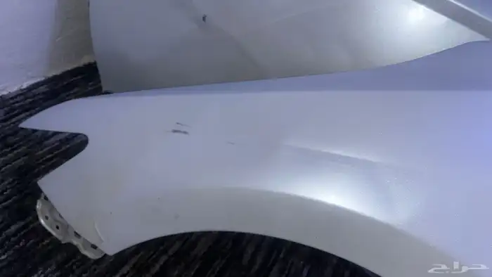 باب و رفرف كامري مديل 23 صدمه خفيفه 1