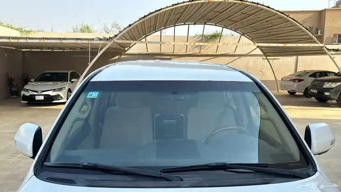 لاندكروزر GXR 2012 سعودي 8 سلندر 11