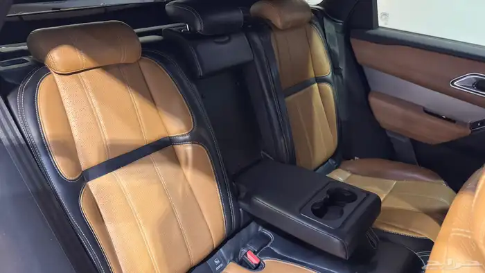 رنج روفر فيلار 2020 بحالة ممتازة 17