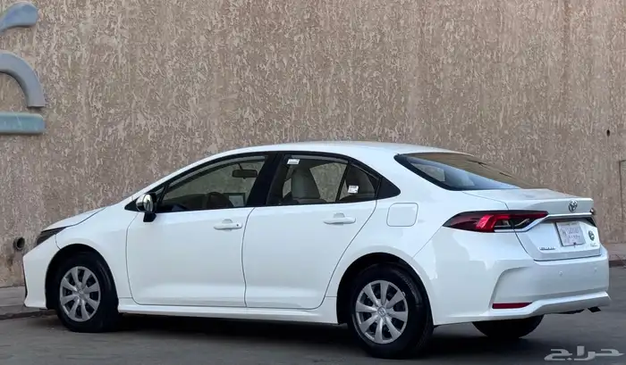 تويوتا كورولا XLE 2022 11