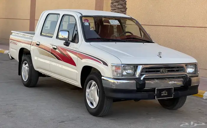 تويوتا - هايلوكس-2001-GLX-غمارتين- بنزين- قير عادي 5
