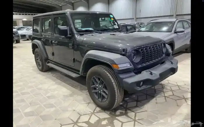 جيب رنجلر تيربو اسبورت 2024 (اسود او رصاصي ) 5