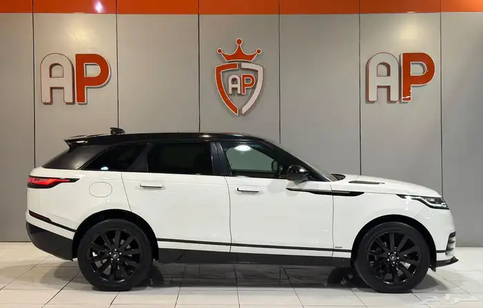 رنج روفر فيلار 2020 بحالة ممتازة 3