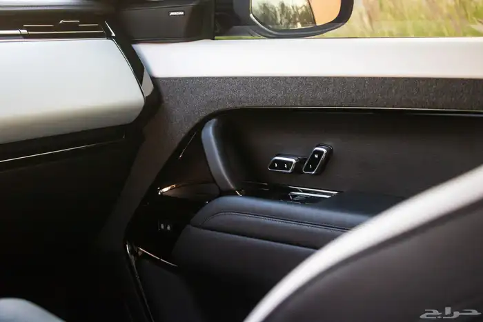 رنج روفر سبورت   2023 13