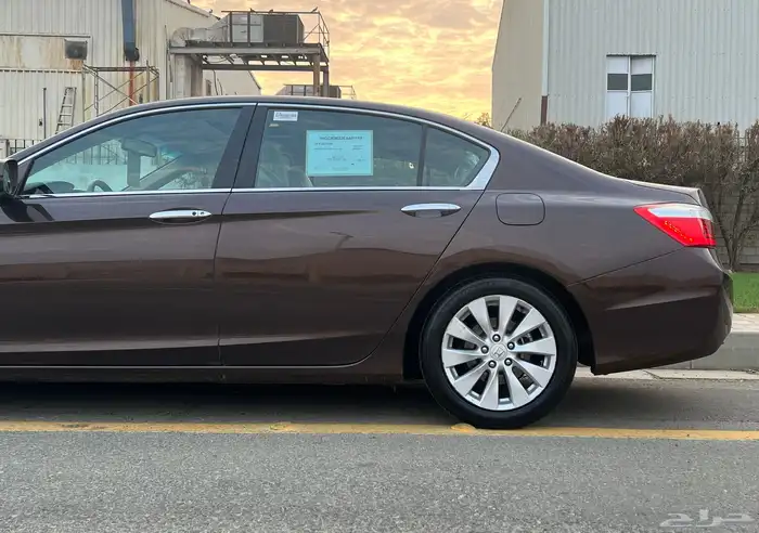 هوندا اكورد 2014 فل كامل نظيف جدا 10