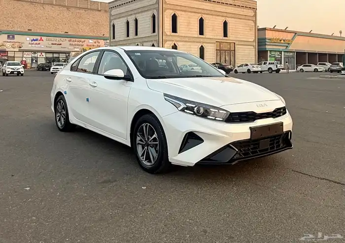 كيا K3 ( بنزين ) 2022 اعلى نوع بدون فتحه سقف للبيع 2