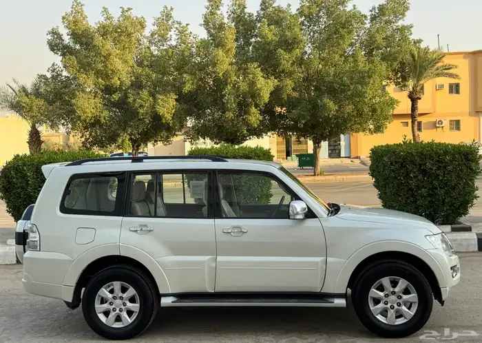 ميتسوبيشي باجيرو 2020 3