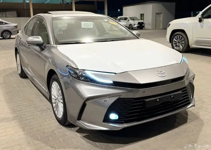 تويوتا كامري LE 2025 بنزين جديد اصفار بأقل سعر 4